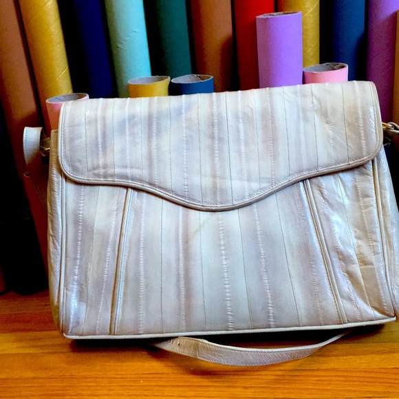 Original owner vintage 1980s white eel skin purse - Picture 1 of 8